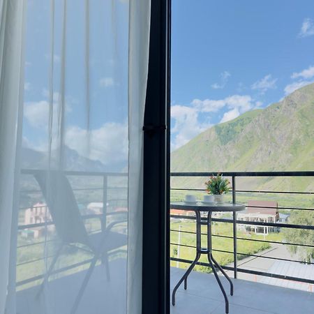 Chalet Kazbegi Hotel ภายนอก รูปภาพ