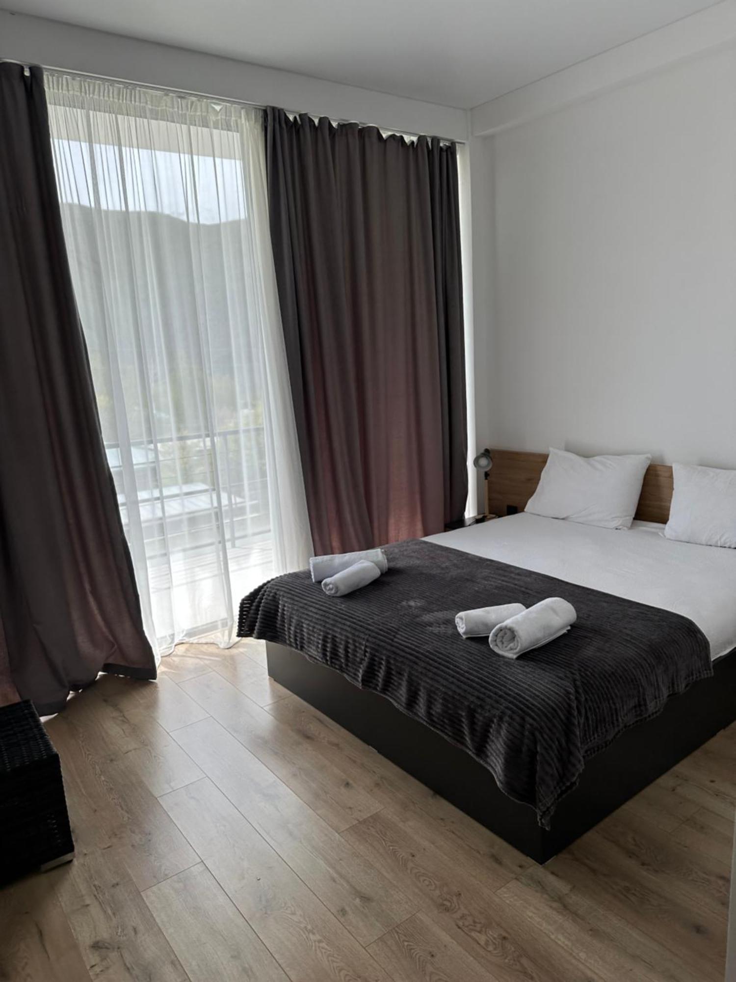 Chalet Kazbegi Hotel ภายนอก รูปภาพ