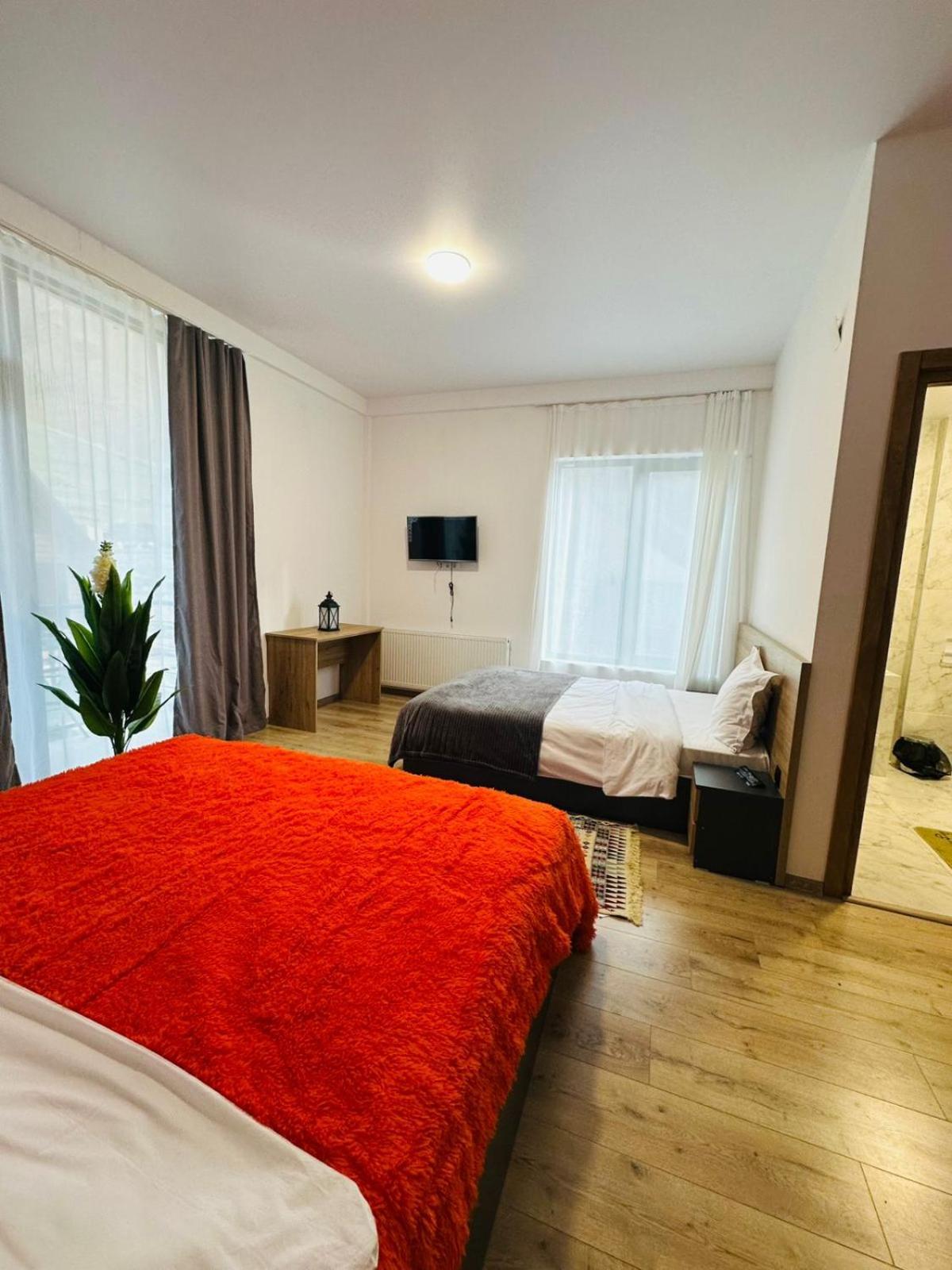 Chalet Kazbegi Hotel ภายนอก รูปภาพ