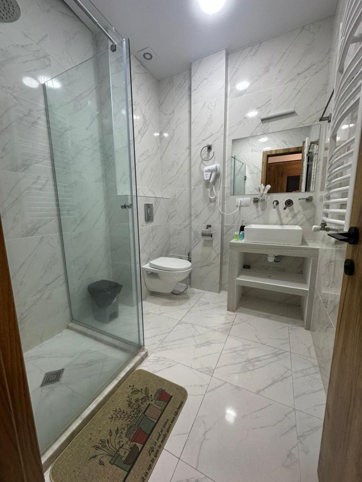 Chalet Kazbegi Hotel ภายนอก รูปภาพ