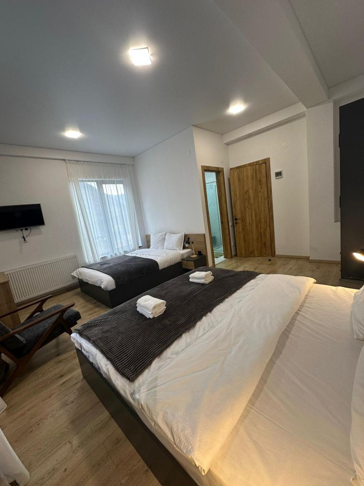 Chalet Kazbegi Hotel ภายนอก รูปภาพ